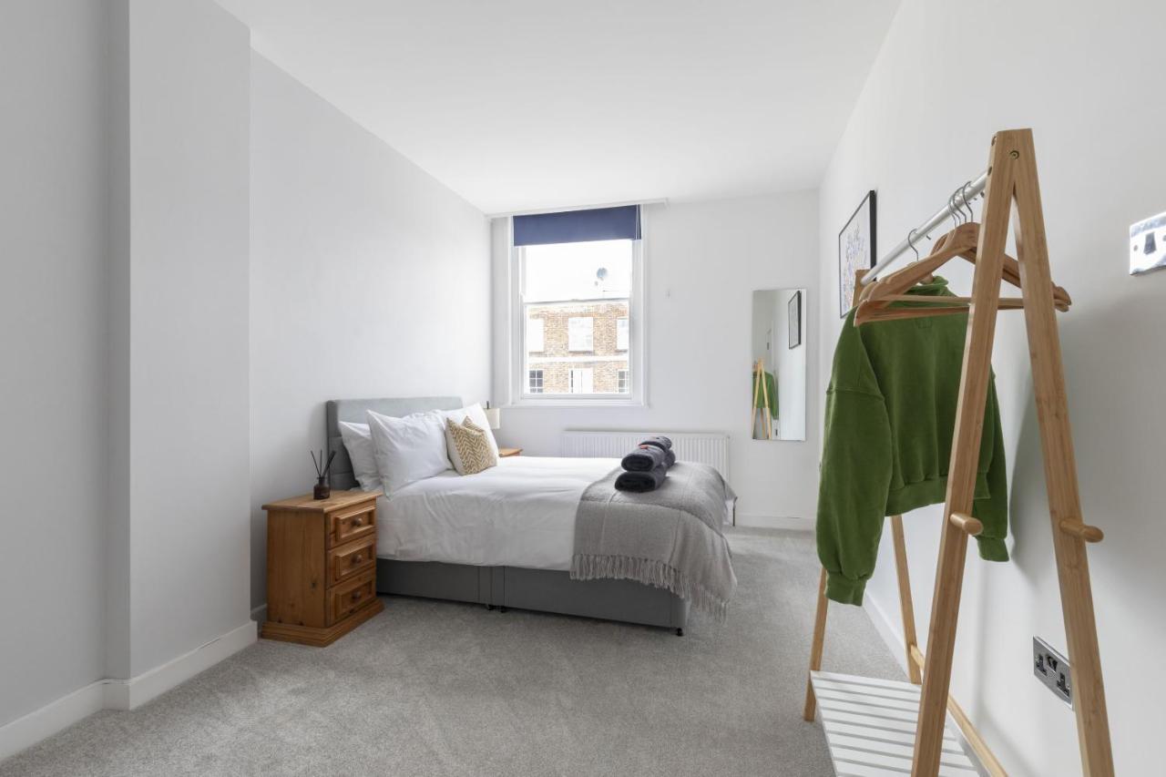 Beautifully Presented Newly Renovated City-Centre Apartment In Челтенхам Экстерьер фото